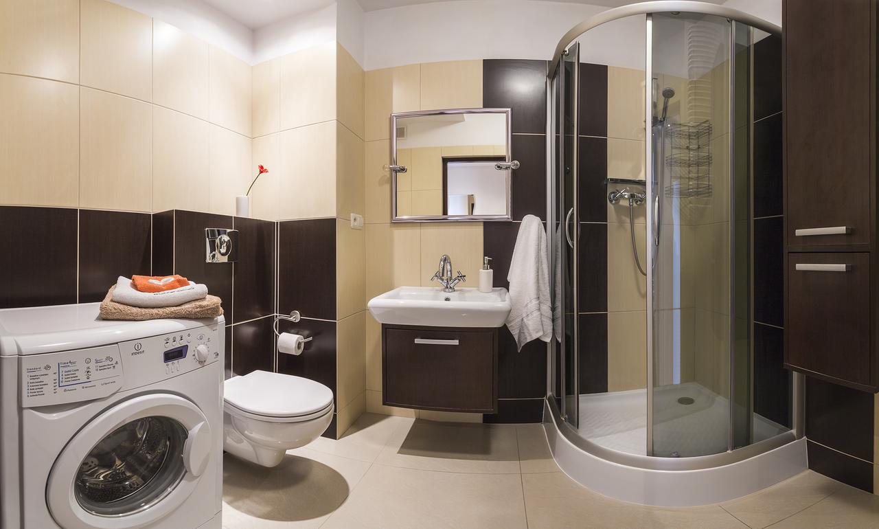 P&O Serviced Apartments Gdanski Station 바르샤바 외부 사진